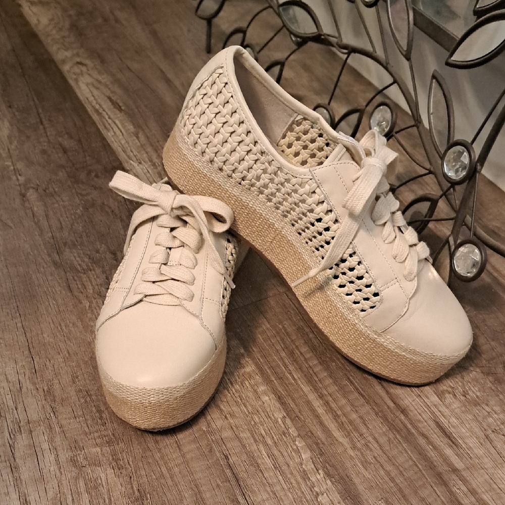 Vince Camuto Leather Lace Up Platform Espadrilles